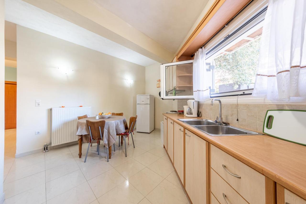 Helen Corfu House Apartment Екстериор снимка